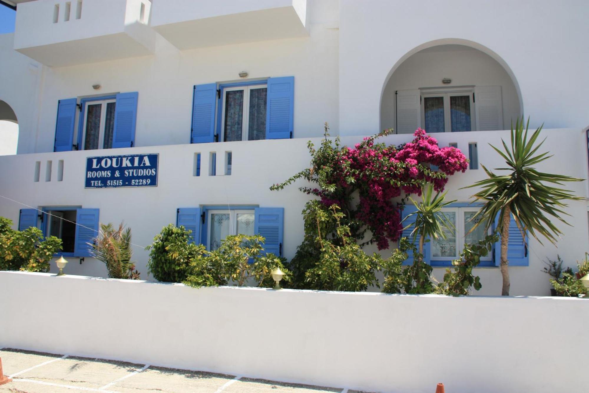 Loukia Apartments & Studios Naousa Exteriör bild